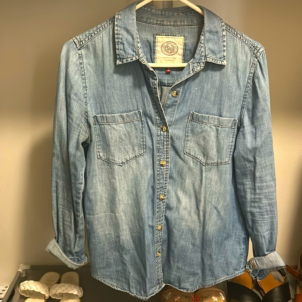 Denim Chambray Button Down Shirt